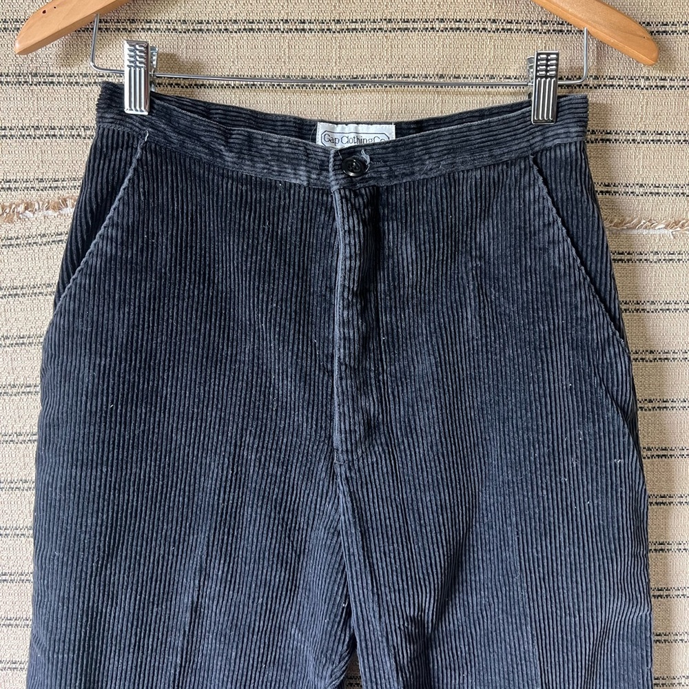 Vintage GAP Clothing Co. Black Corduroy Women’s High Waisted Straight Leg Pants